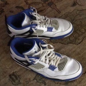 Jordan 4